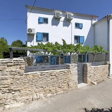 In With Bubble Bath 펜션