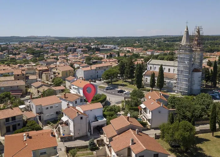 In With Bubble Bath Holiday home *