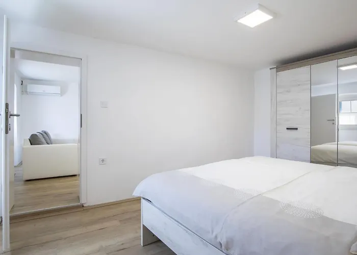 Holiday home In With Bubble Bath Medulin